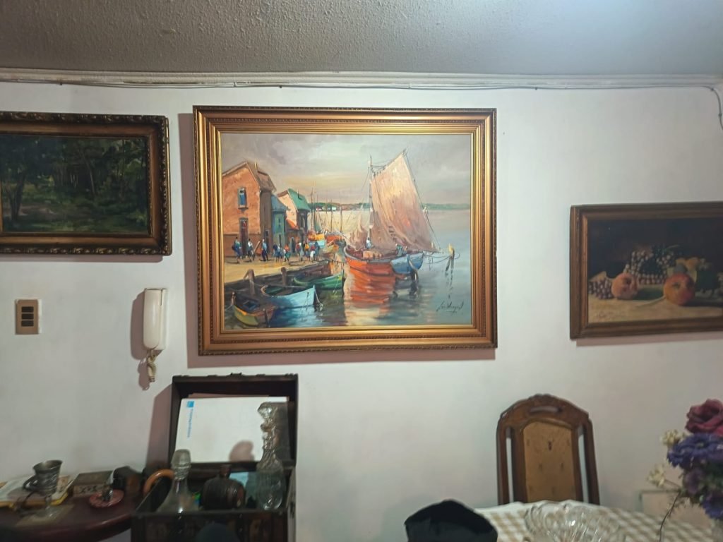 Oleo de puerto con veleros y botes de pesca